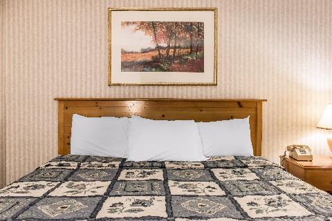 Rodeway Inn Amish Country Smoketown  Εξωτερικό φωτογραφία